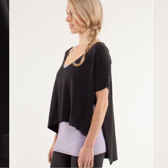 Lululemon My Mantra Short Sleeve
Black - Picture 7 of 16